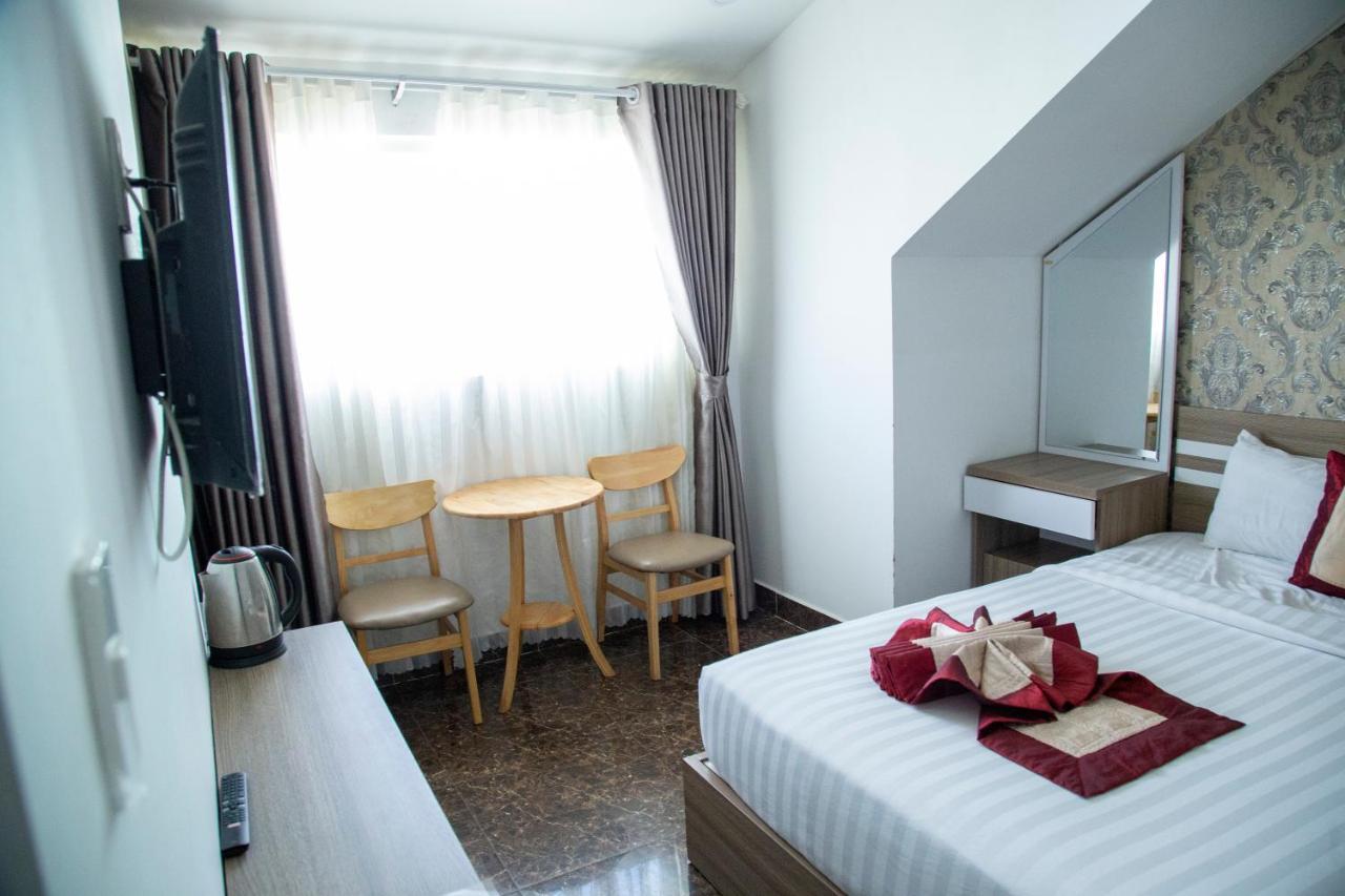 Anh Tien Hotel Da Lat Buitenkant foto
